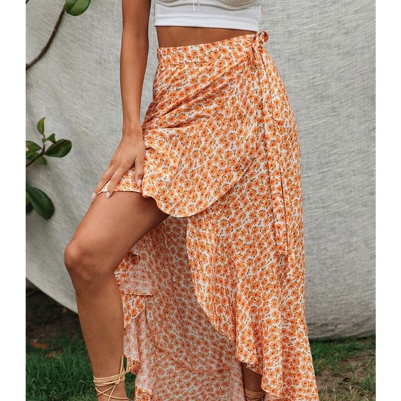 Simplee Apparel Dresses & Skirts - Orange Boho Floral MIDI Skirt Size S.Ruffle Beachy Summer Style Bohemian